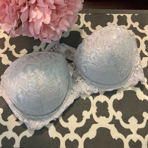 Marilyn Monroe White Lace Bra 38C Strapless Pushup